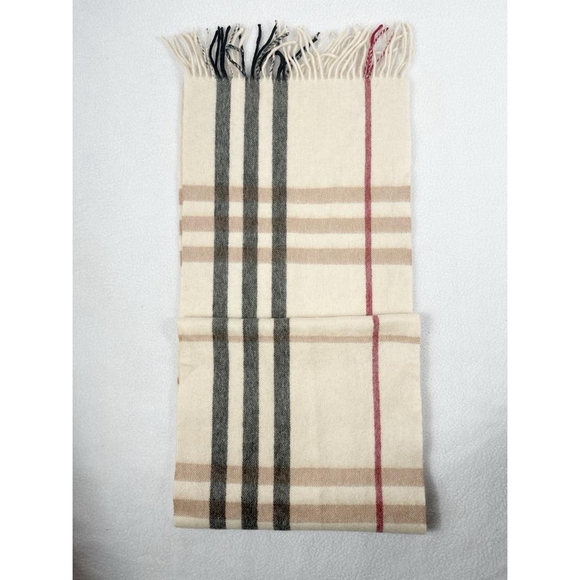 Burberry 100% Cashmere Scarf - Nova Check Pattern - Picture 4 of 4